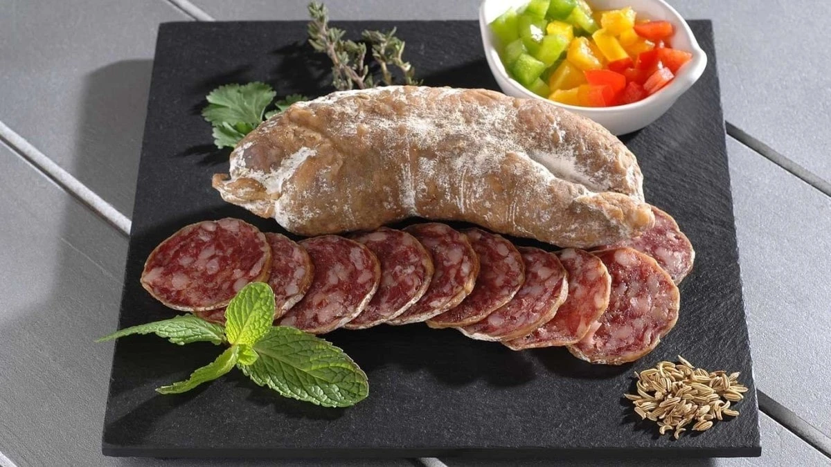 Saucisson au Taureau