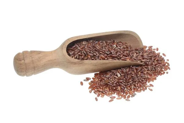 Présentation de riz rouge de Camargue